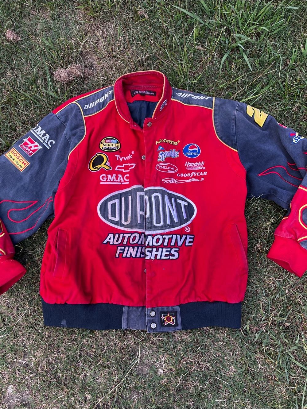 JH Design NASCAR Jeff Gordon Dupont Red Racing Bomber Jacket - Men's Size 3X